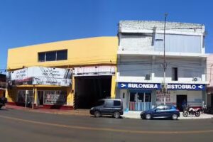 Bulonera Arist&oacute;bulo del Valle