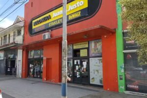 Bulonera Juan B Justo
